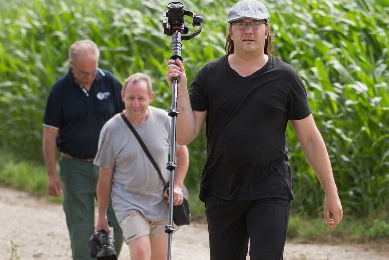 2018. LE CAMION les techniciens du film UBCGuy Gauthier UBCGuy Gauthier